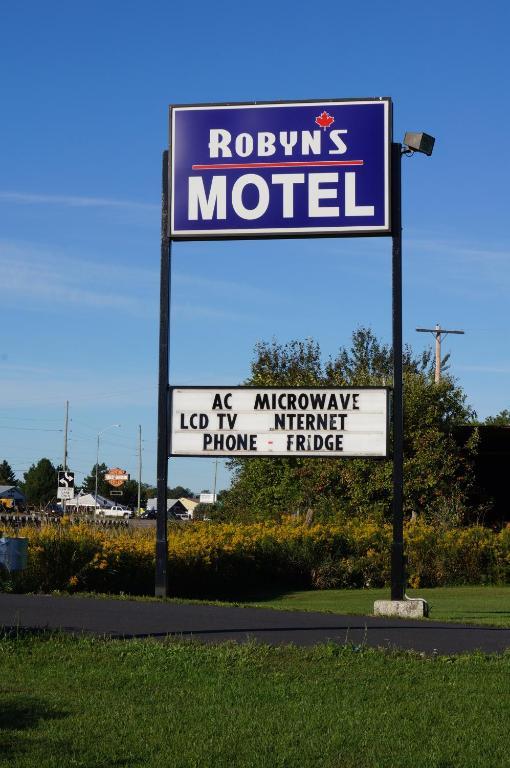Robyn'S Motel Питерборо Экстерьер фото